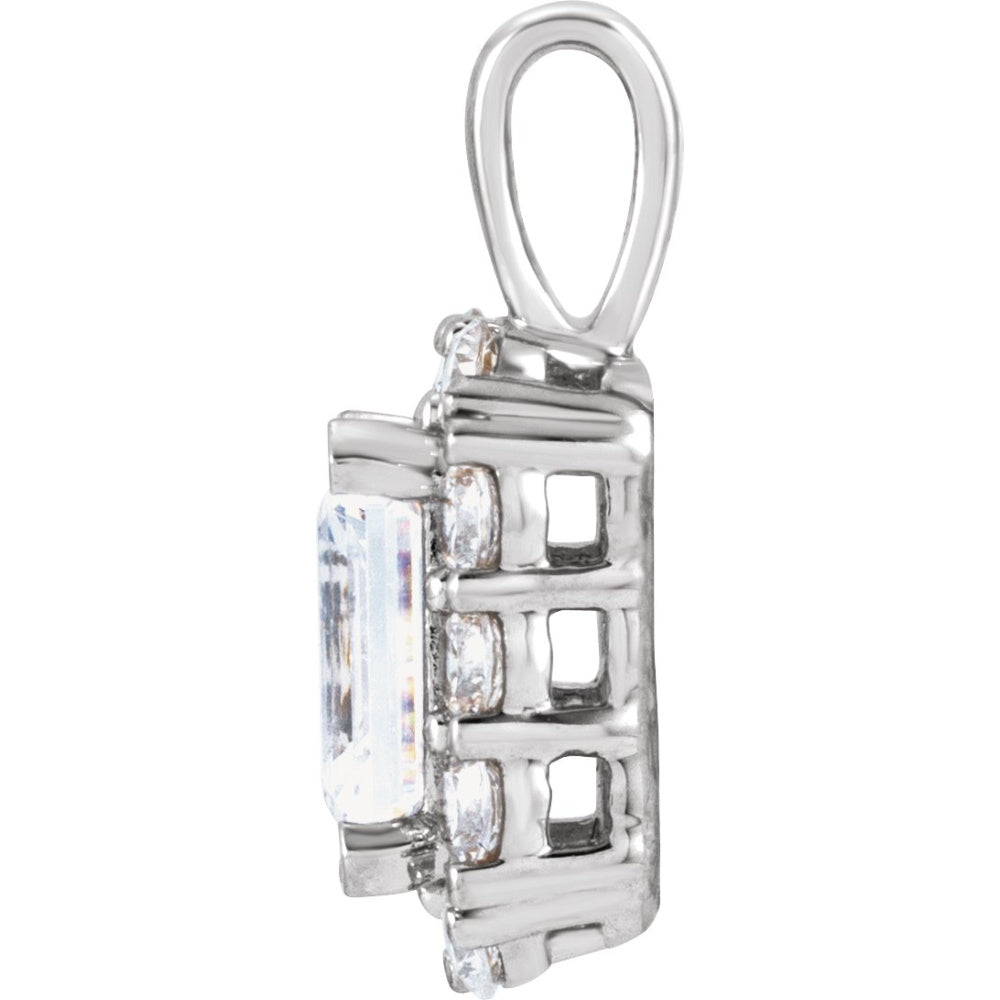 Lab-Grown Diamond Halo-Style Pendant