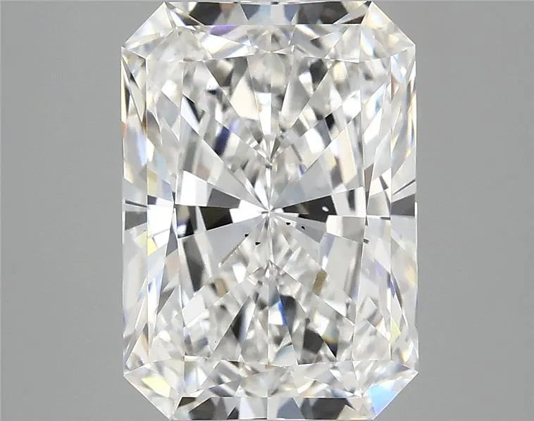 4.19ct Radiant Lab Grown Diamond (Colour D, Clarity VS2, IGI Certified)